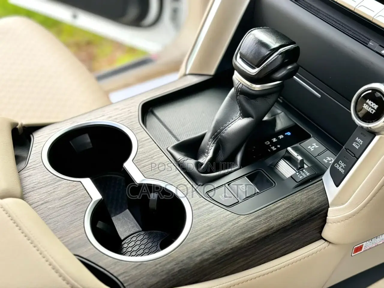 Toyota Land Cruiser 2021 White