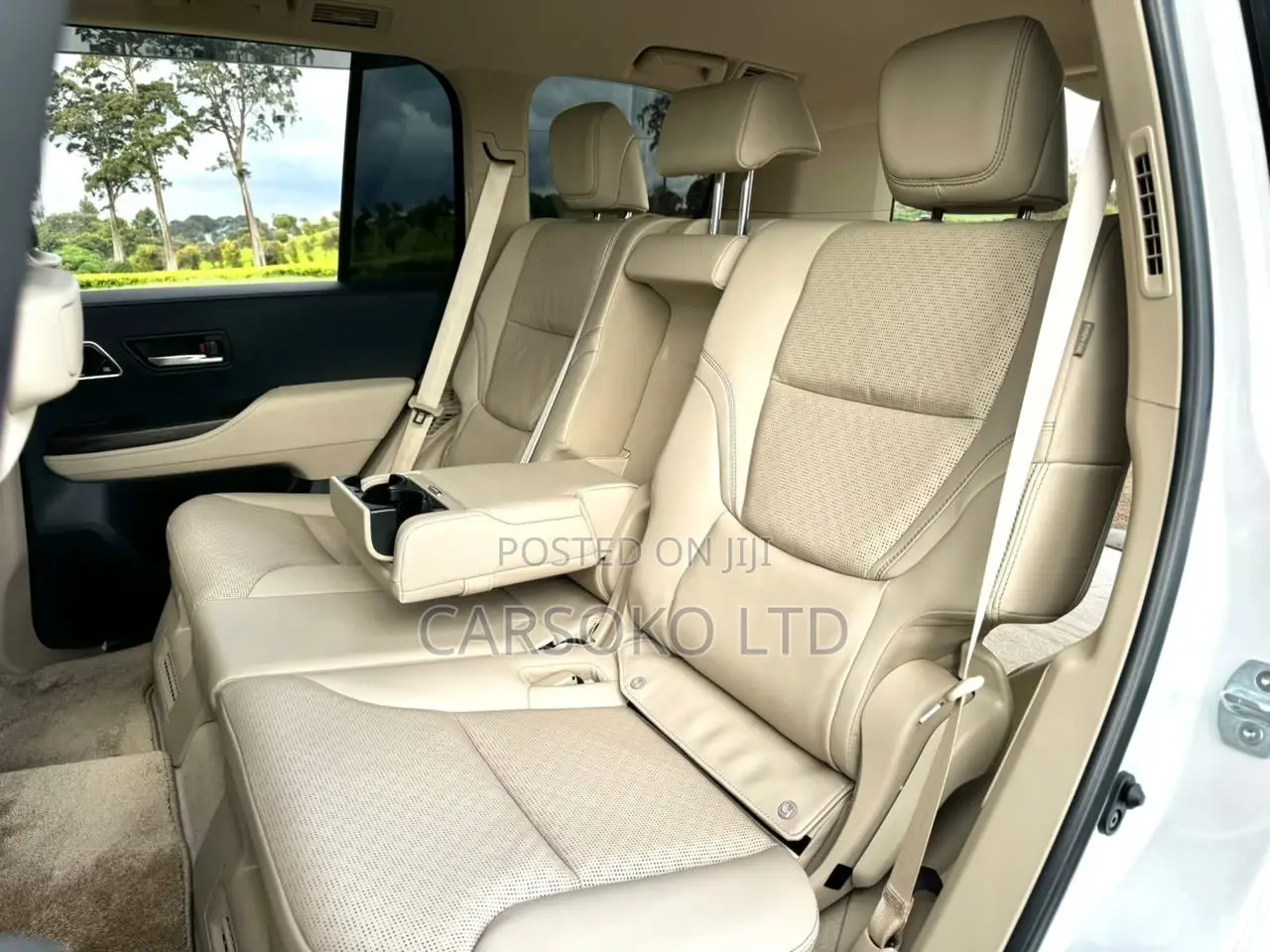 Toyota Land Cruiser 2021 White