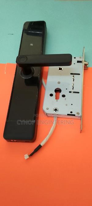 Innovative Biometric Wifi Locks for Hotels - thumbnail 2