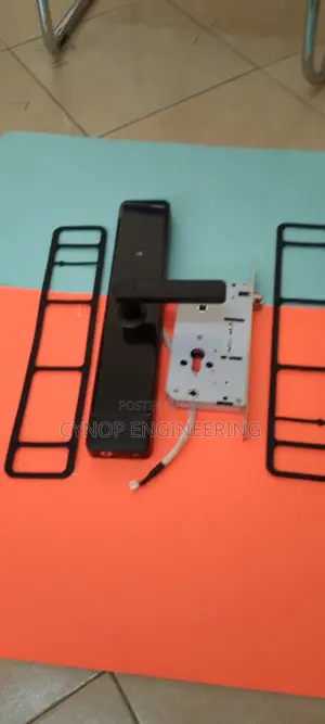 Secure Hotels Access Biometric Wifi Locks