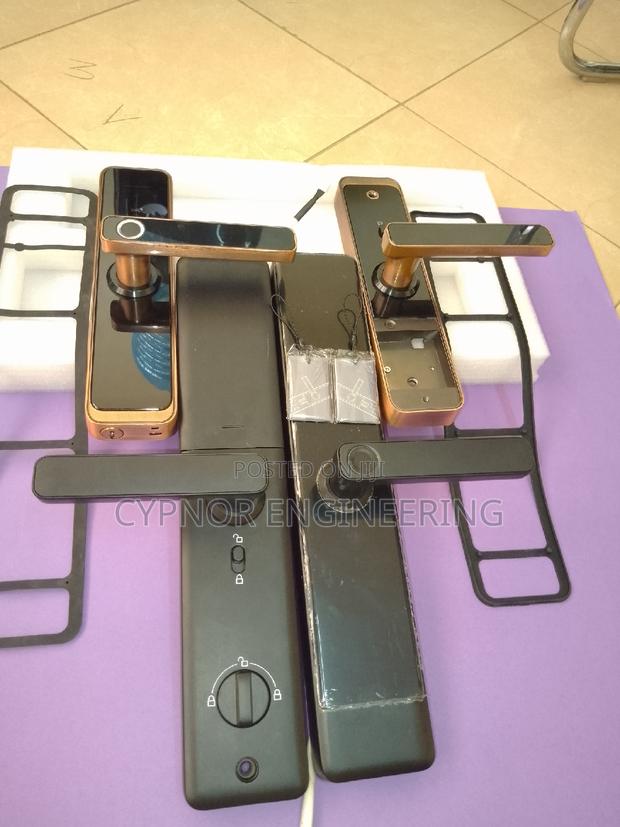 Smart Airbnb Rentals: Biometric Wifi Enabled Locks - main view