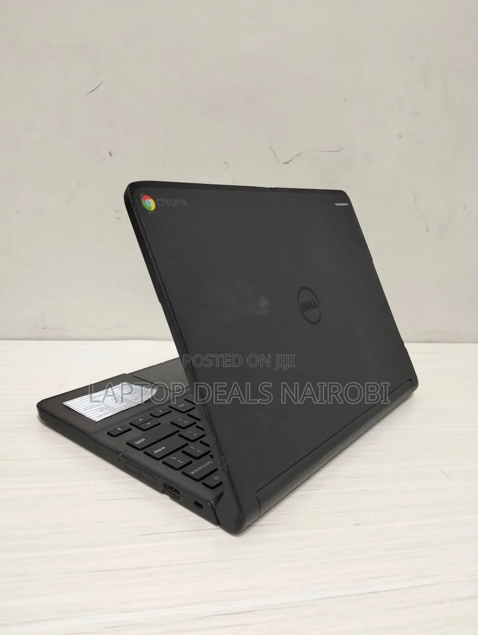 Laptop Dell Latitude 3120 4GB Intel Celeron SSD 16 GB