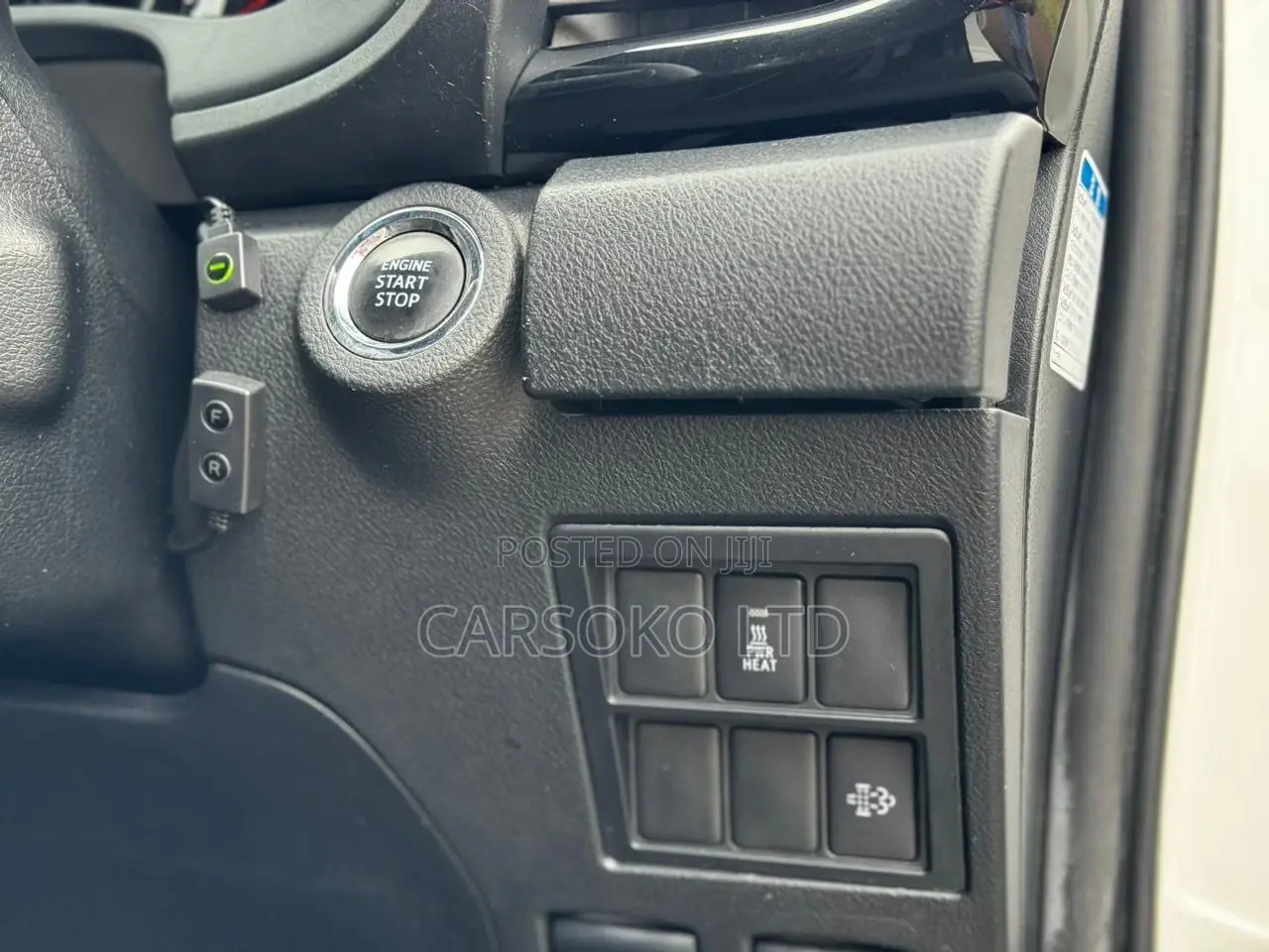 Toyota Hilux 2.8 Diesel 2020 White