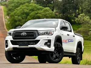 Toyota Hilux 2.8 Diesel 2020 White