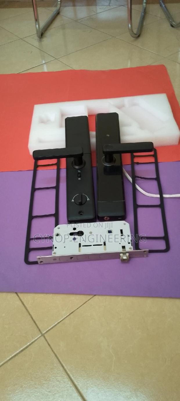 Superior Hotel Security Biometric Wifi Locks