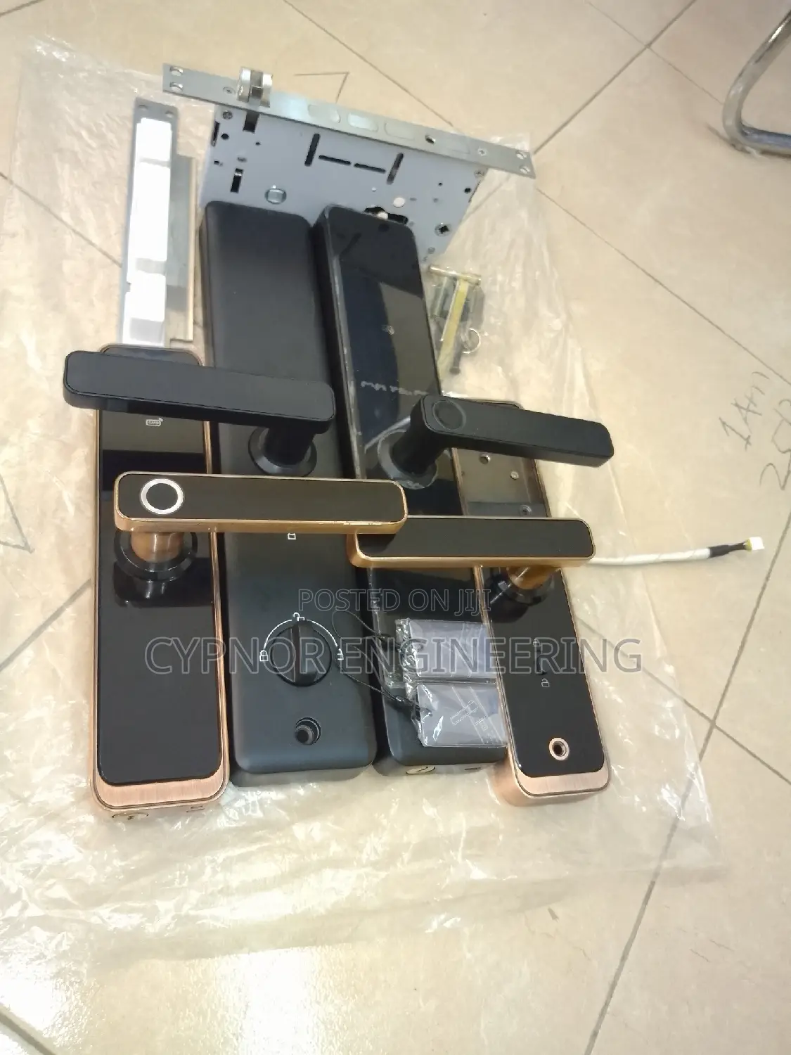 Intelligent Wifi Biometric Precision Wireless Locks