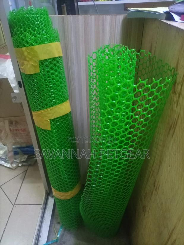 Plastic Poultry Mesh Per Meter at 500shs.