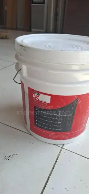 Fosroc Renderoc Water Plug