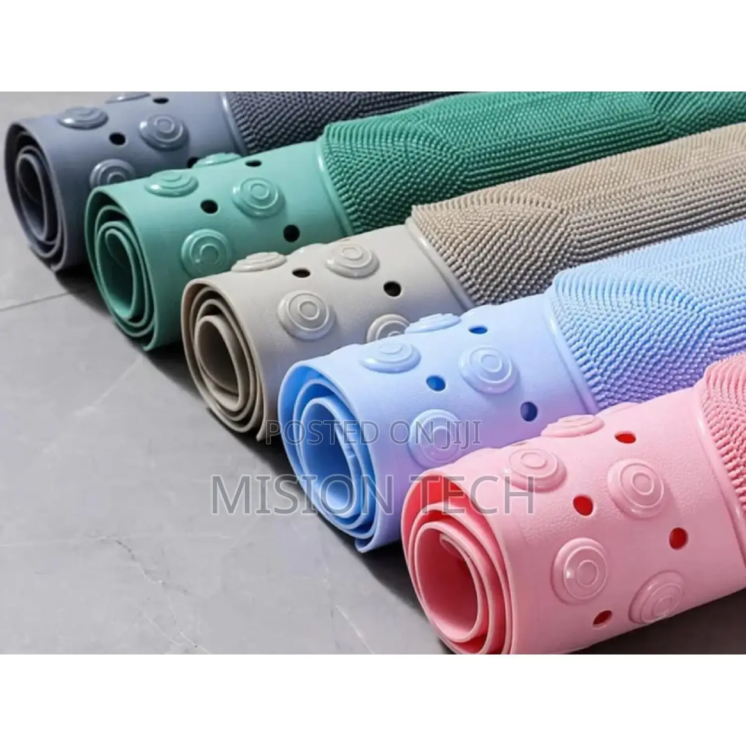 *Bathroom Antislip Mats With Scrubber*