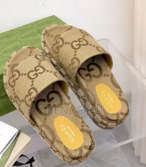 Gucci Sandals. Sizes 36-43 Accessible