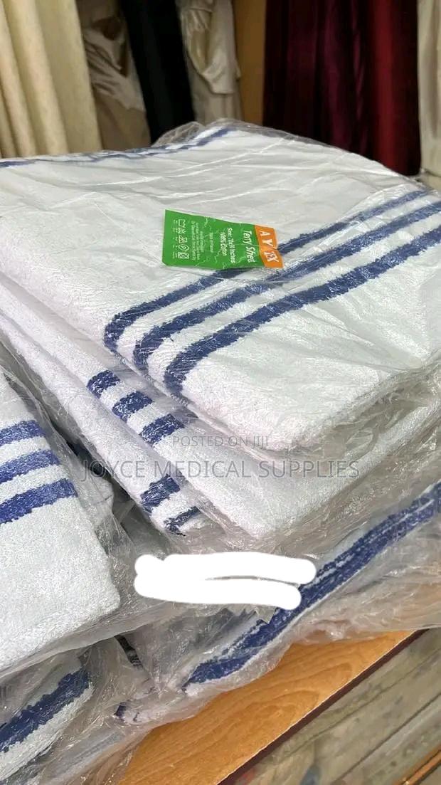 Hospital Blankets Pink in Colour - thumbnail 6