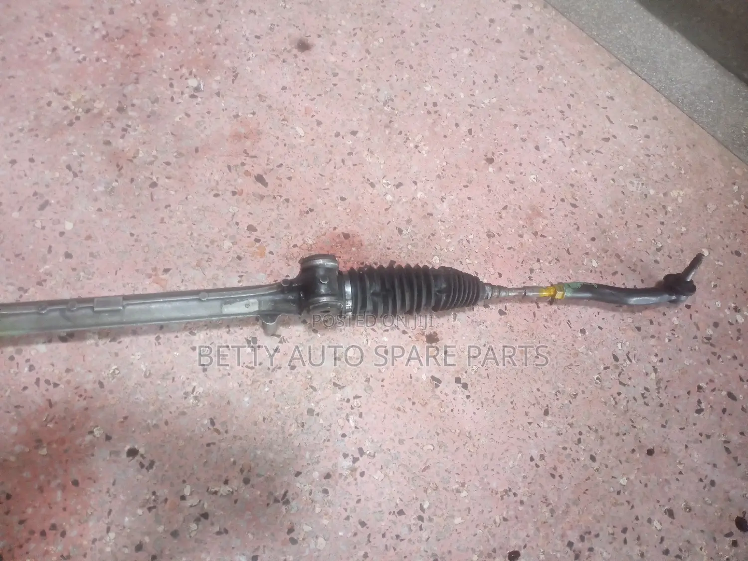 Toyota Ractis Steering Rack