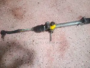 Toyota Ractis Steering Rack