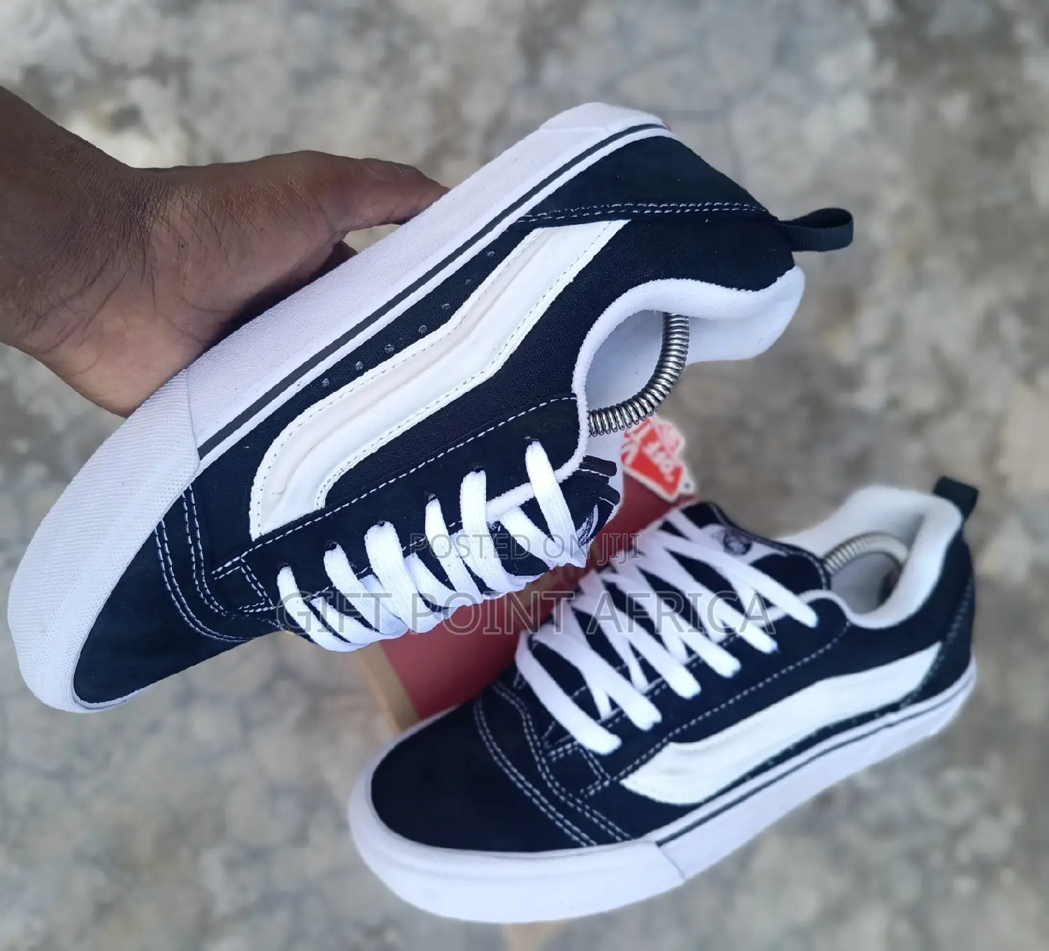 Double Sole Vans Vault Knu Skool
 Unisex