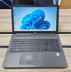 Laptop HP 250 G7 4GB Intel Core I3 HDD 1T