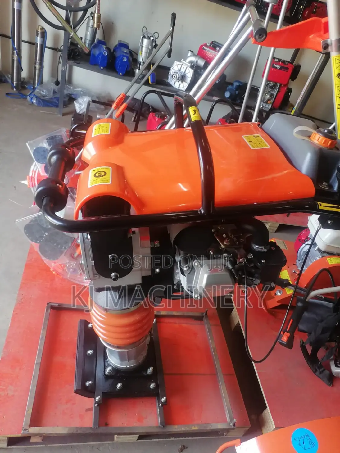 Heavy Duty TAMPING RAMMER Gasoline Powered