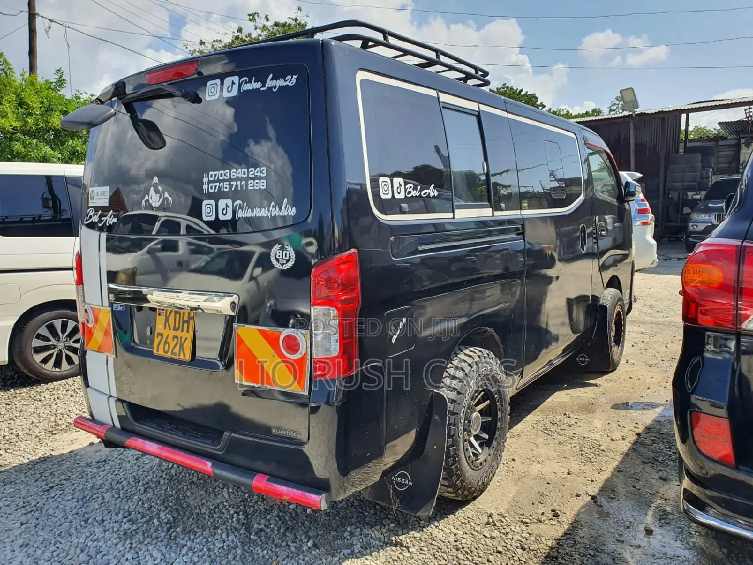 Nissan Caravan (Urvan) 2016 Black