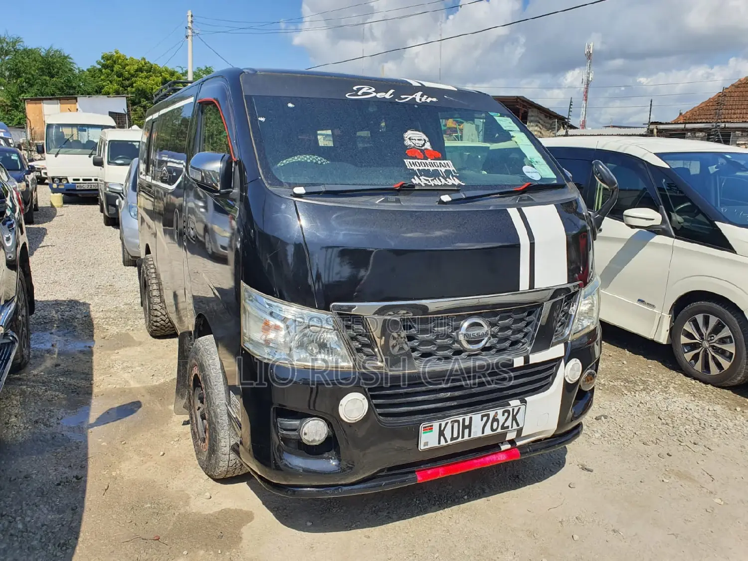 Nissan Caravan (Urvan) 2016 Black