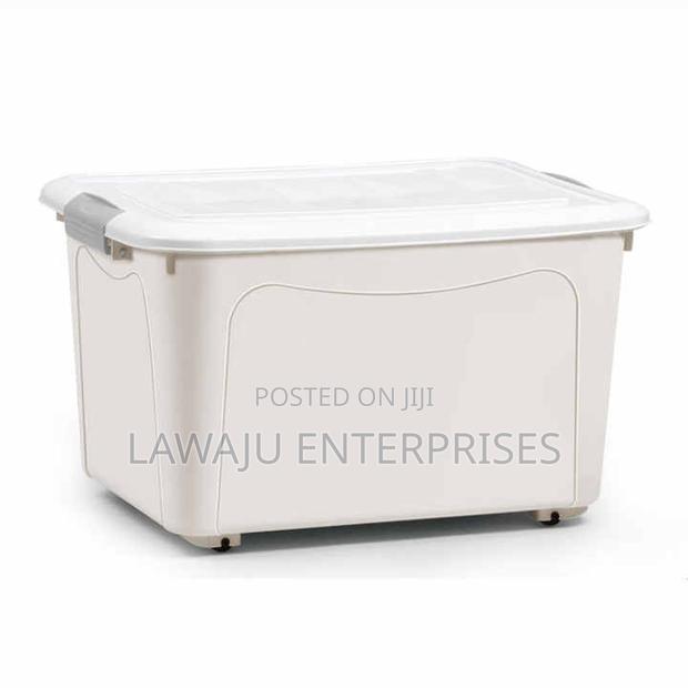 30 L Plastic Storage