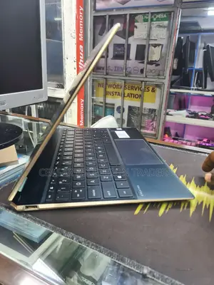 Laptop HP Spectre X360 13 16GB Intel Core I7 SSD 512GB