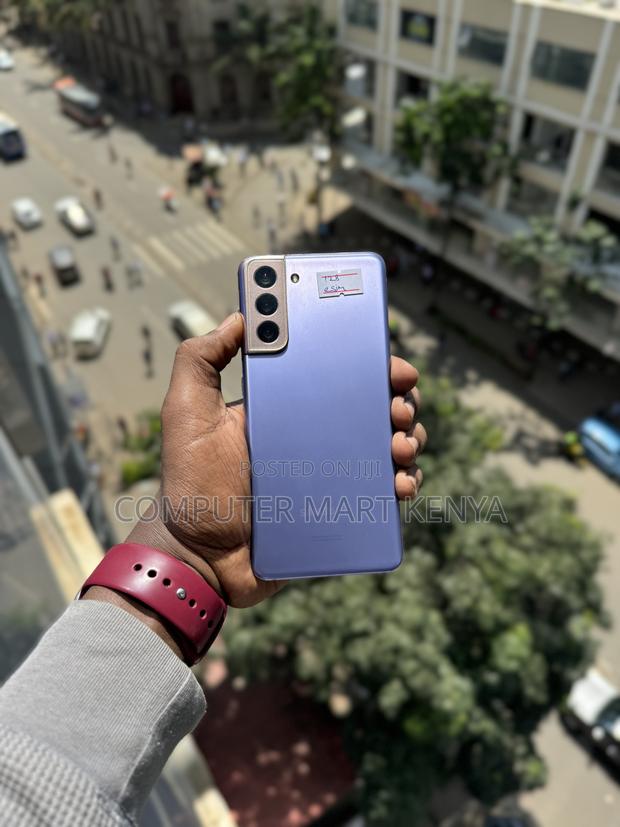 Samsung Galaxy S21 5G 128 GB Purple - main view