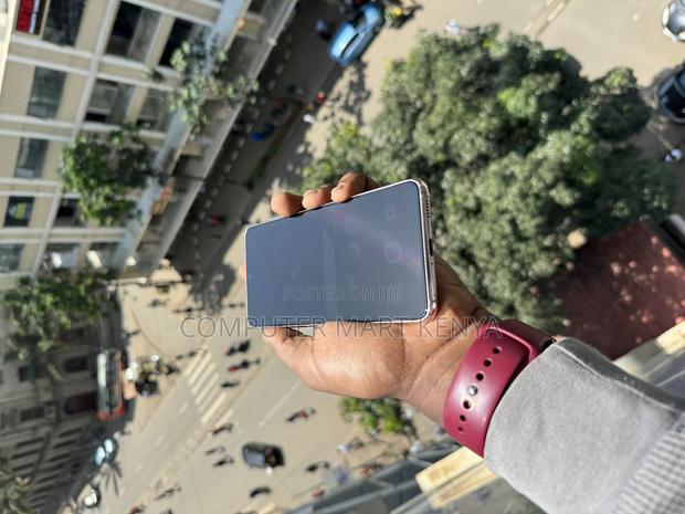 Samsung Galaxy S21 5G 128 GB Purple - thumbnail 5