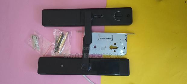 Secure Hotel Access Biometric Wifi Locks With Passcodes/Keys - main view