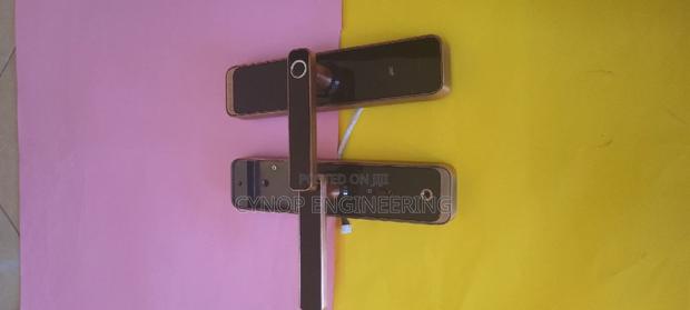 Innovative Biometric Wifi Locks for Wooden Doors - main view