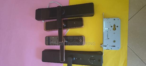 Premium Hotel Room Security Biometric Locks With Passcodes - main view