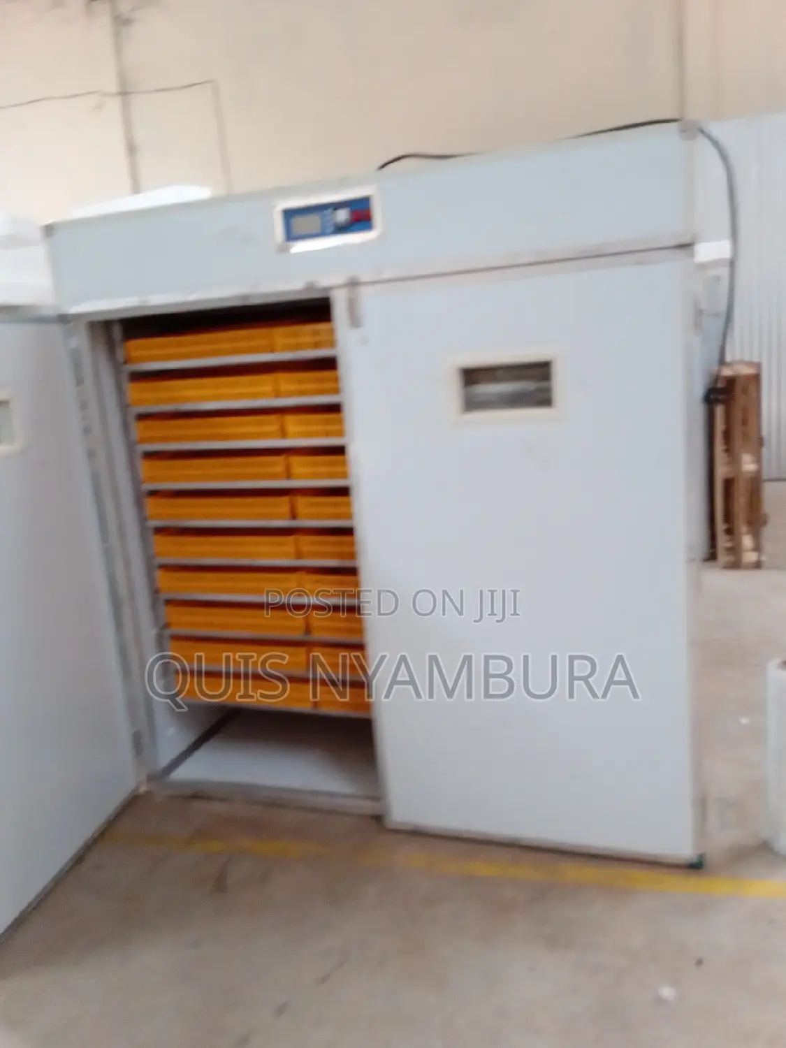Incubator Automatic 5280 Eggs Hatcher.