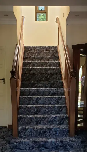 Wall to Wall Carpet