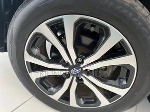 Subaru Forester 2019 Silver