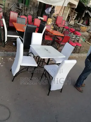 Good Complete Set of Restaurant Tables and Chairs