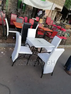 Prestigious Complete Set of Restaurant Tables and Chairs