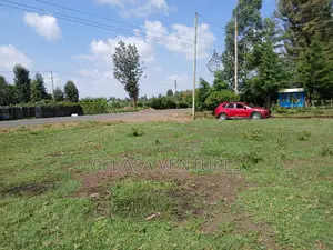 Quarter an Acre(100*100) Mang'u Mastoo