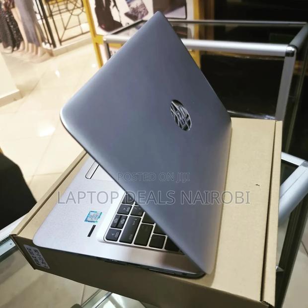 Laptop HP EliteBook 820 G4 8GB Intel Core I7 SSD 256GB - thumbnail 2