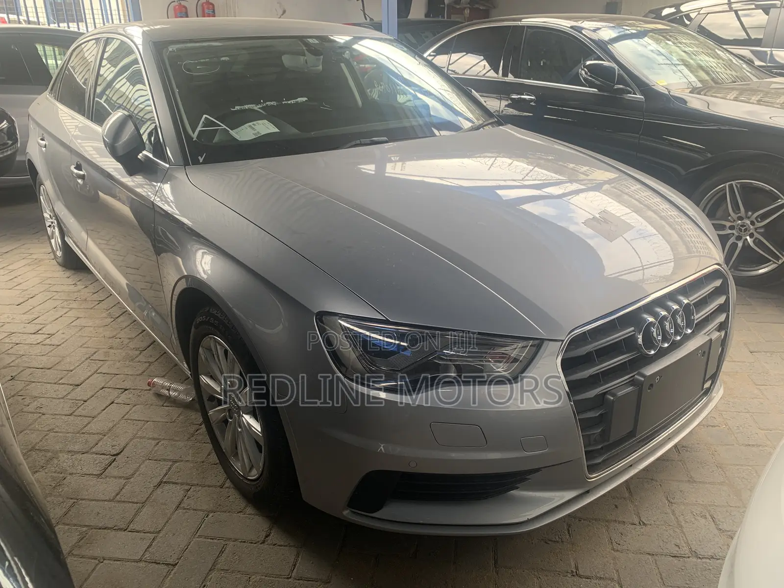 Audi A3 2.0T Premium FWD Sedan 2017 Silver