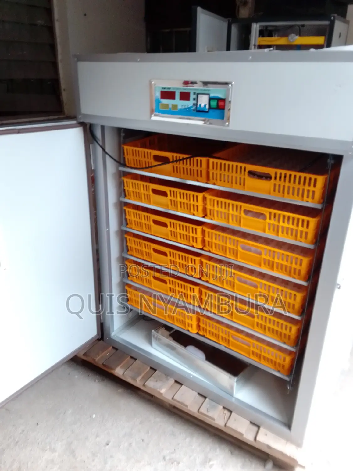 Incubator 528 Eggs Incubator Hatcher.