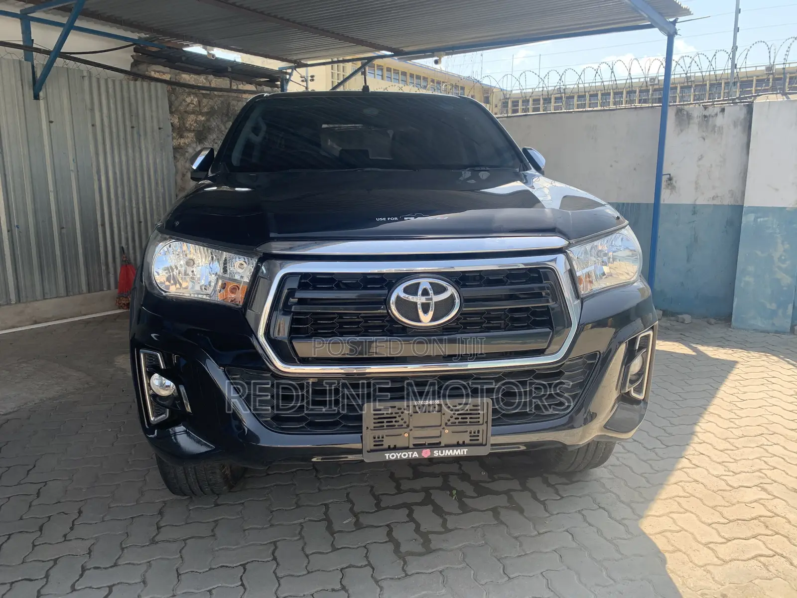 Toyota Hilux TRD Black 4x4 2017 Black