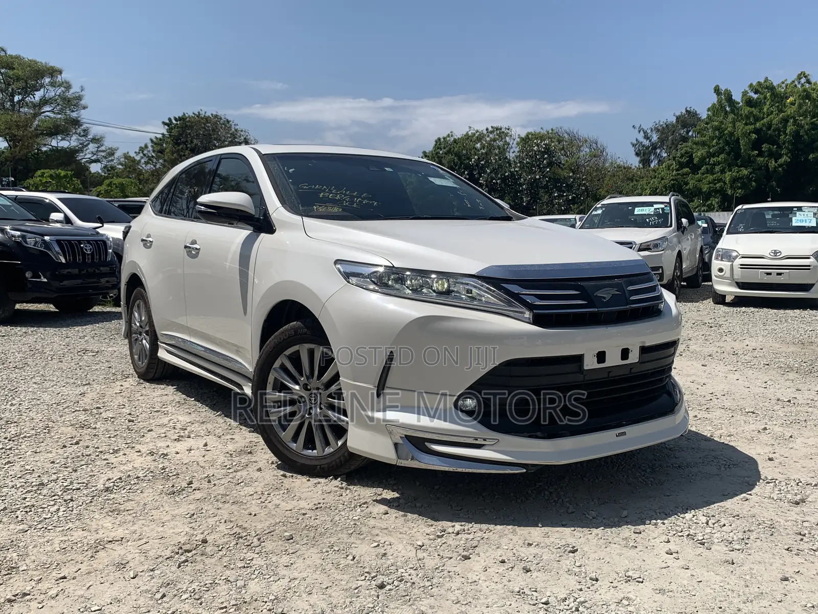 Toyota Harrier 2.0 Turbo 2017 Off white