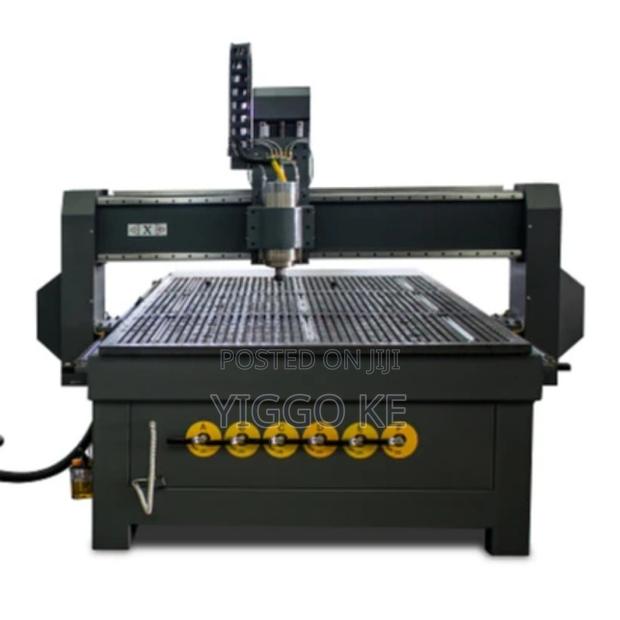 Crazy Offer CNC Router Machine 8 Feets by 4 Feets - main view