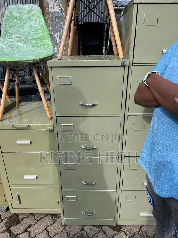 Durable Drawer Filling Cabinet - main view