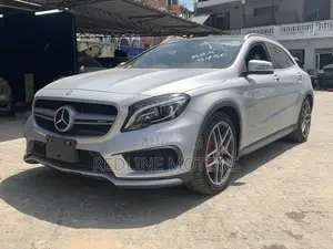 Mercedes-Benz GLA-Class 2017 Silver