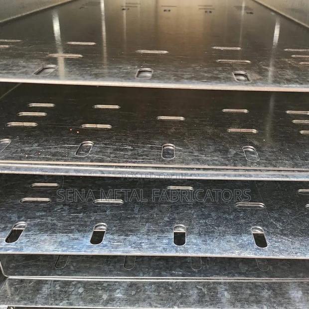 High-Quality Galvanised Cable Trays. 250mm×50 - thumbnail 2