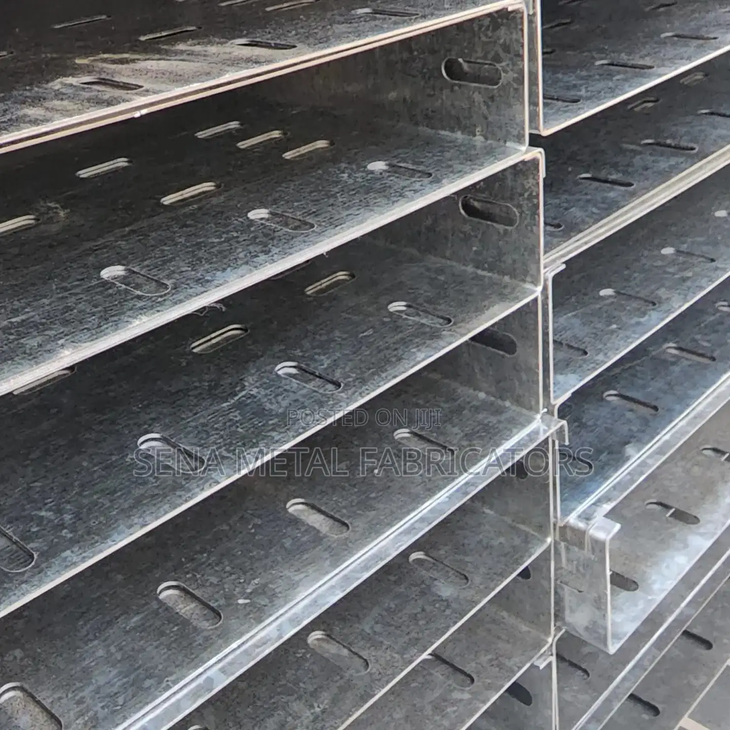 High-Quality Galvanised Cable Trays. 250mm×50
