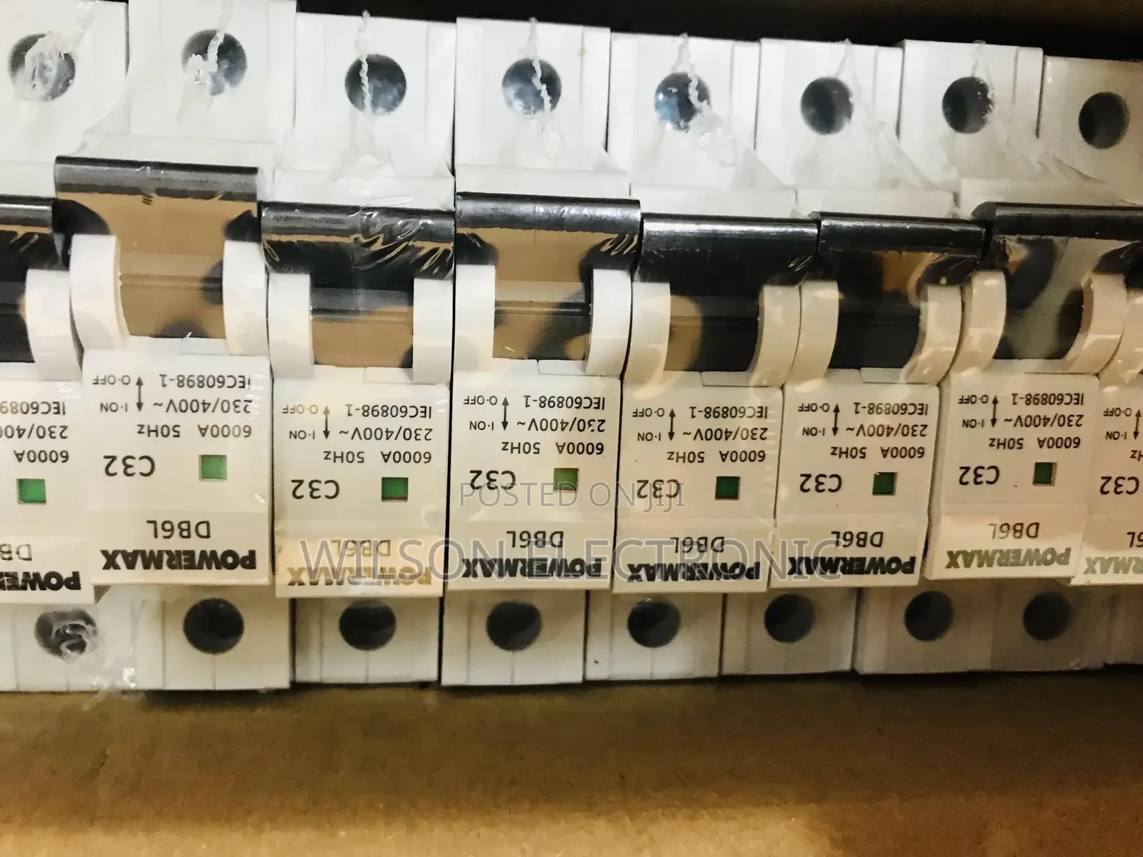 Circuit Breaker 32amp.C32