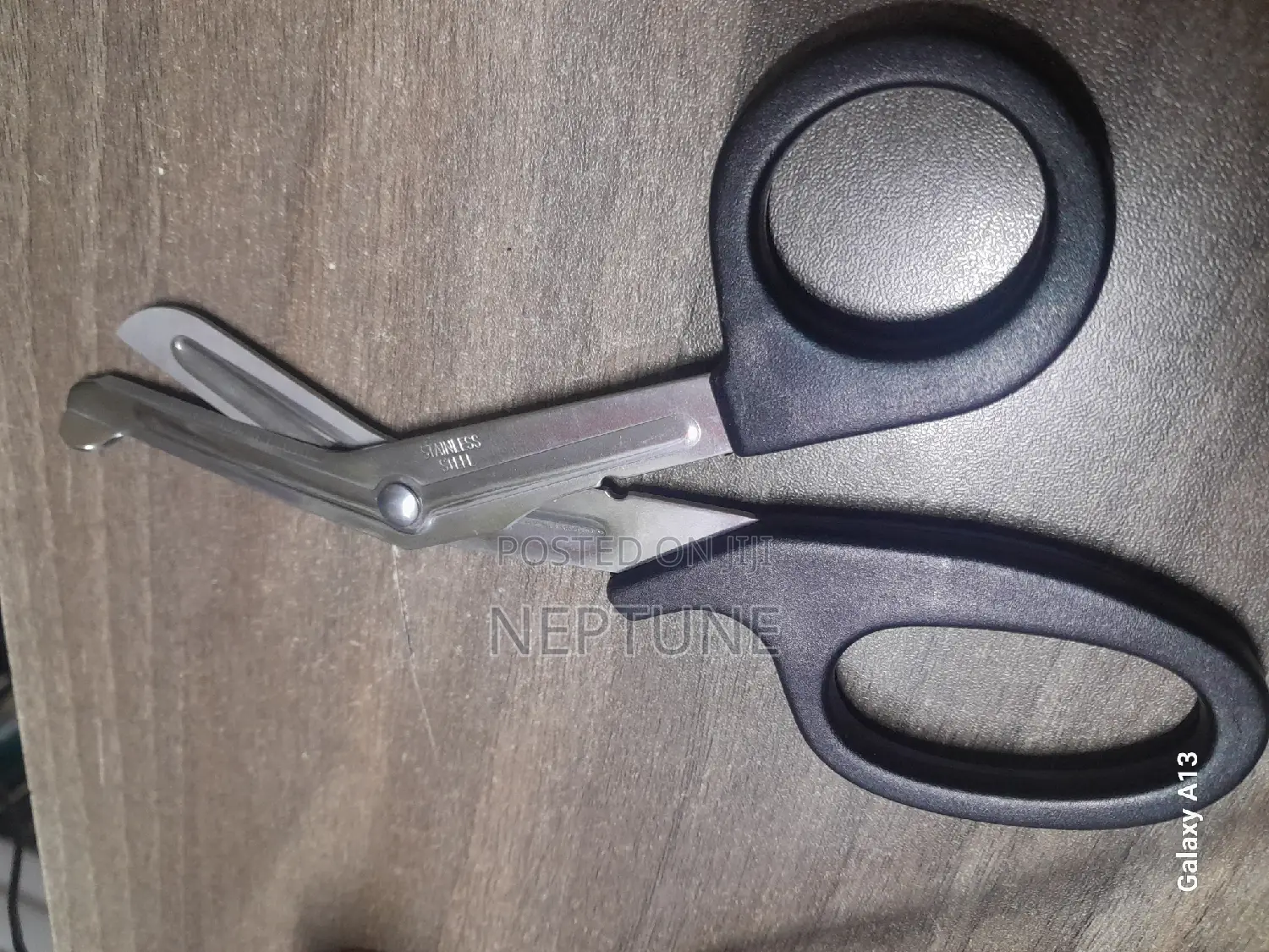 Trauma Scissors
