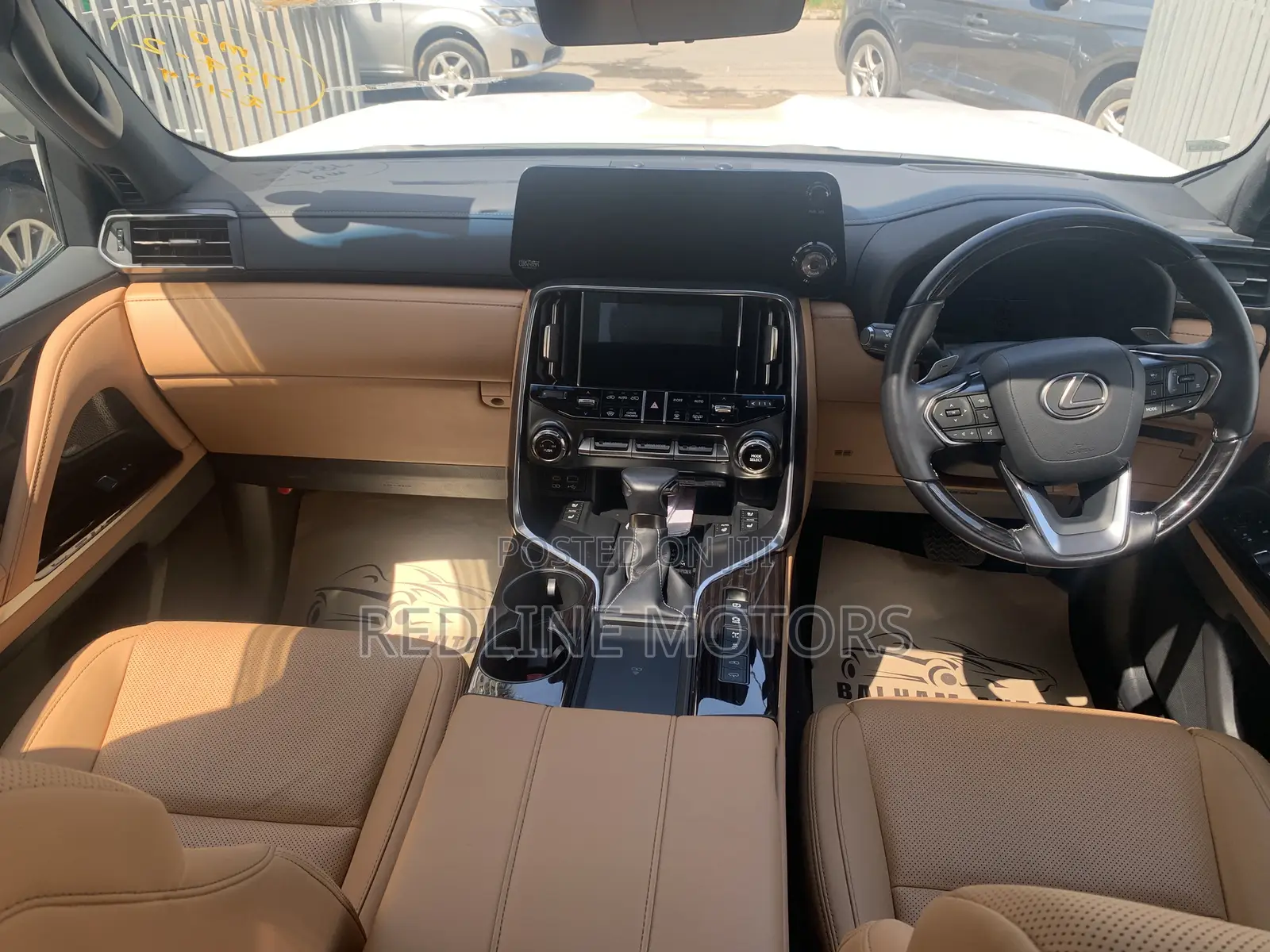 Lexus LX 2022 Pearl