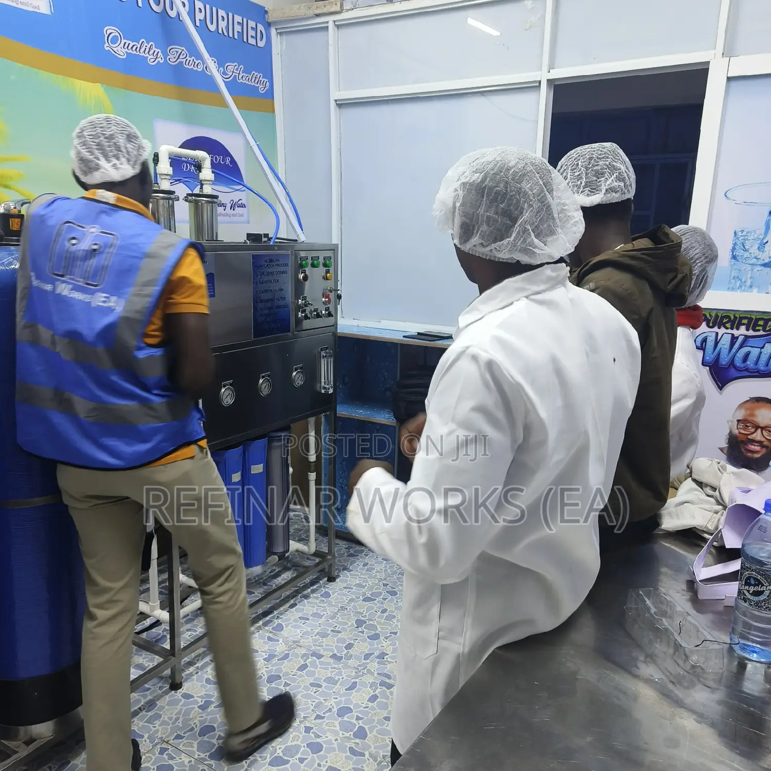 Commercial Water Purifier Machines Available - Refinar EA