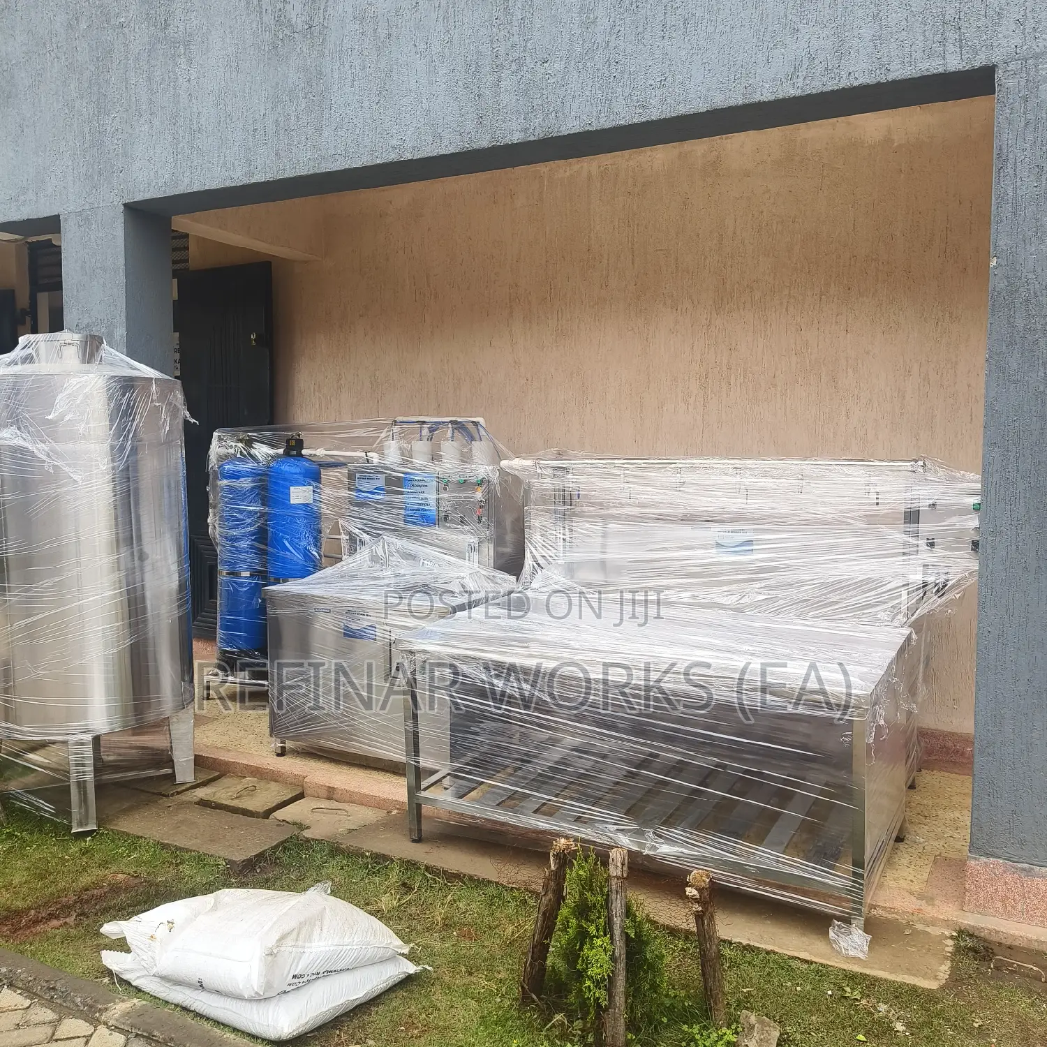 Water Vending Machines for Business